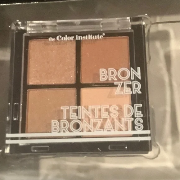 Color Institute Makeup Collection - Picture 10 of 10